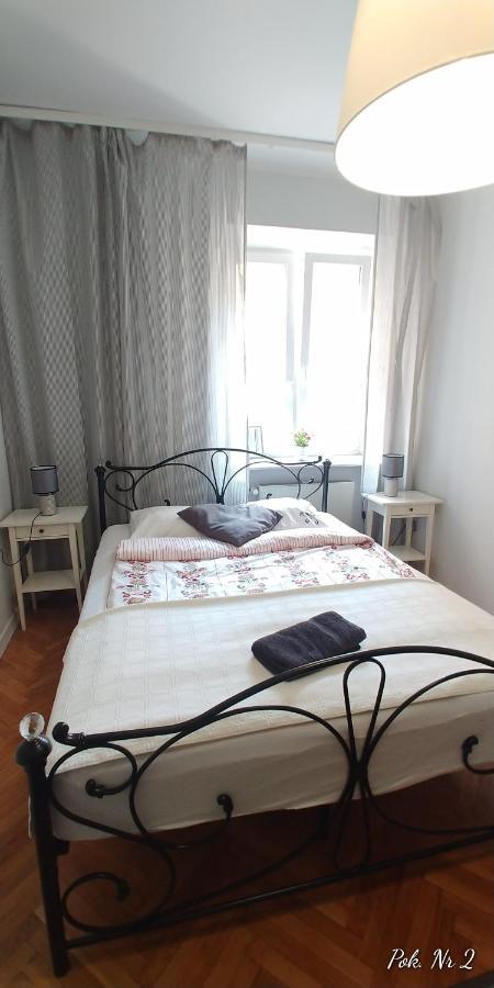 Warszawa, Centrum, Wiejska 15, Kamienica Apartment Luaran gambar